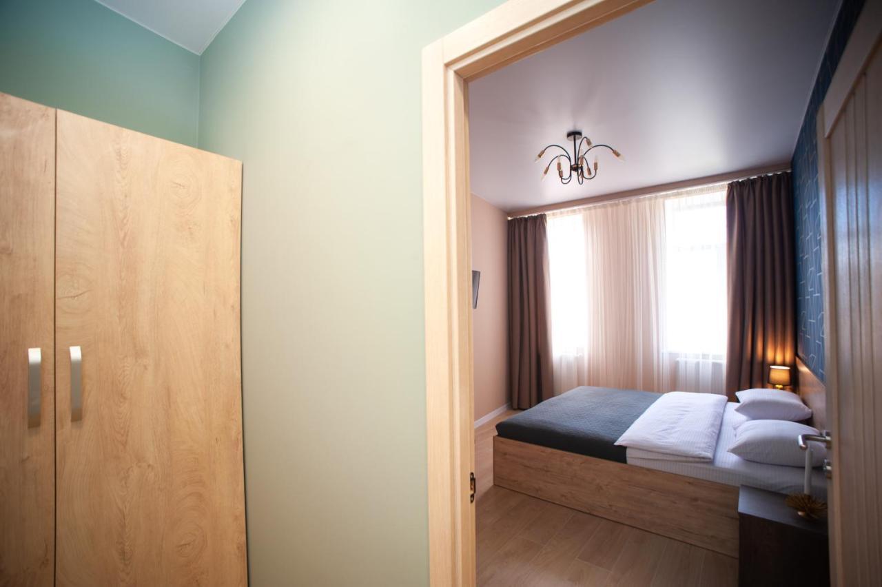 3 Bedroom, 2 Bathroom Apartment Near Forum לבוב מראה חיצוני תמונה